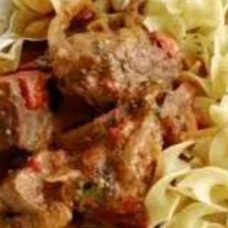 PASTA & CAMEL CURRY.