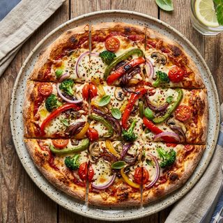 Vegetable Pizza - Medium