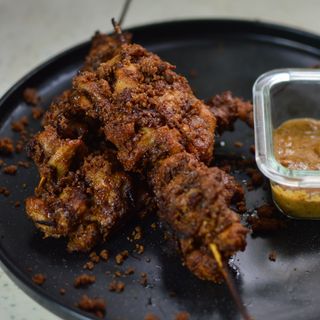 Peanut crunch chicken skewers 