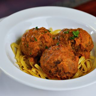 Spaghetti & Meat Balls