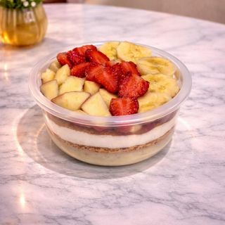 Koshary With Fruits