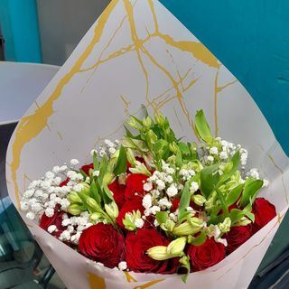 Out Dinner flowers