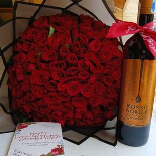 60 stems red roses