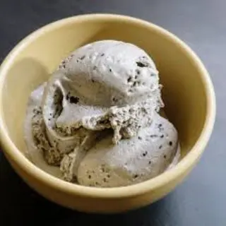 Black sesame gelato