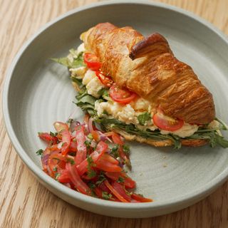 Chilli Scrambled Croissant
