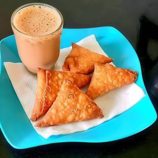 Tea + Samosa
