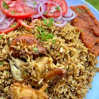 Chicken Pilau+Guacamole+350Ml cock and Extra meat