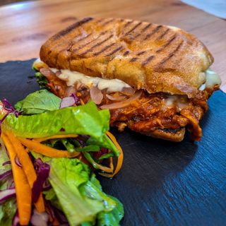 Pulled Chicken Panini