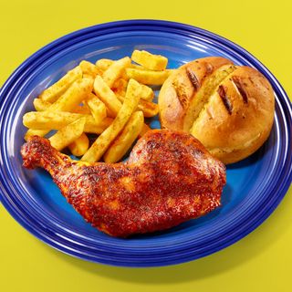 1/4 Chicken, Chips & Garlic Roll