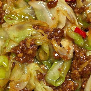 Cabbage & Crackling Crush 卷心菜和猪油渣  (Cabbage and Pork Cracklings)