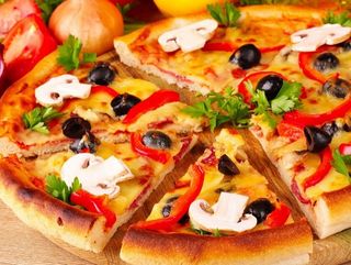 Vegetable Pizza Medium