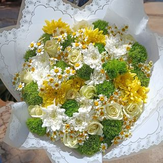 Elegant mix bouquet