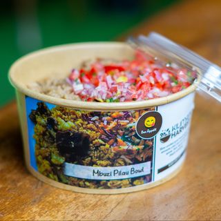 Mbuzi pilau bowl