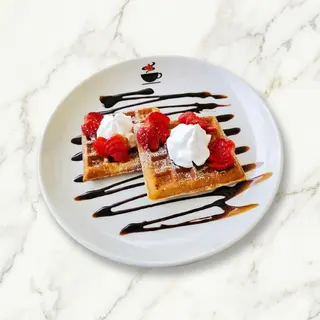 Strawberry Waffle with Cream