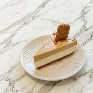 Biscoff Lotus Cheese cake Slice