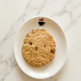 Oatmeal and Raisins Chunky Cookies