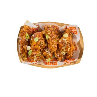 8 wings