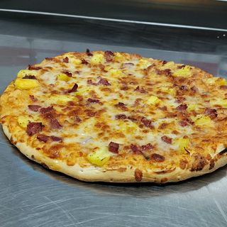 Hawaiian Pizza (Medium 12'')