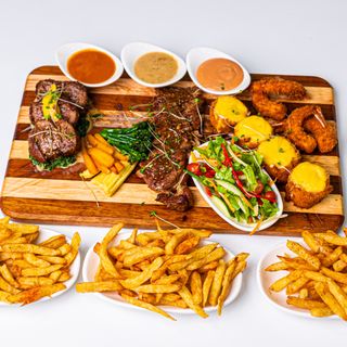 ROBOT SPECIAL TABLE PLATTER - SERVES 3