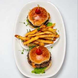 Beef / Chicken Sliders