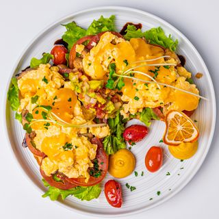 BREAKFAST BRUSCHETTA
