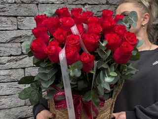 Кашпо Красотка