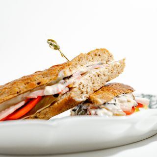 Панини с ветчиной и грибами (270 гр.)