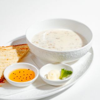 Овсяная каша на альтернативном молоке (320 гр.)
