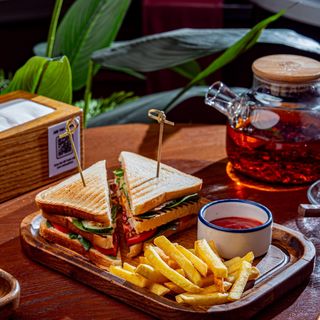 Клаб сэндвич с курицей