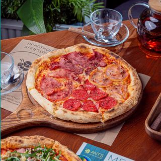 Пицца ассорти на тонком тесте