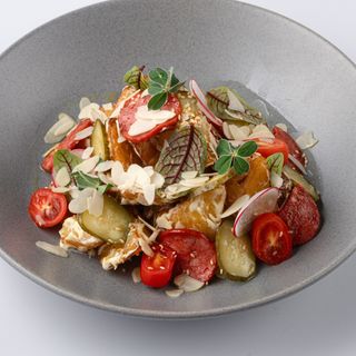 Салат "Немецкий" с колбасками (400 гр.)