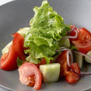 Свежий салат с красным луком (250 гр.)