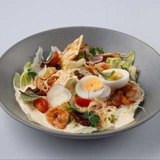 Салат с тигровыми креветками (350 гр.)