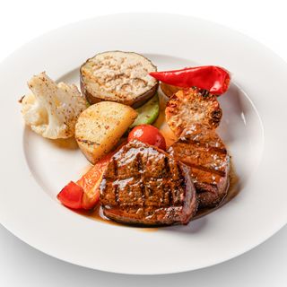 Медальоны в абрикосовом соусе