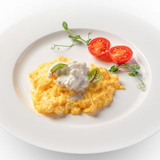 Скрэмбл со страчателлой