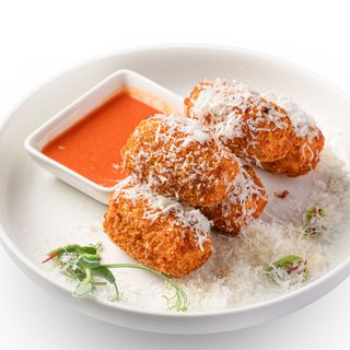 Сырные крокеты