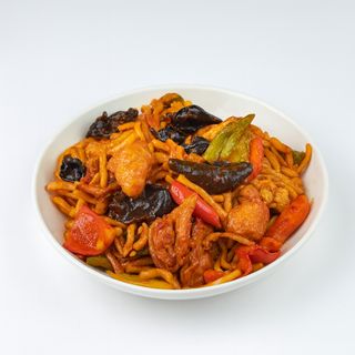 ФИРМЕННЫЙ БОСО ЛАГМАН С КУРИЦЕЙ