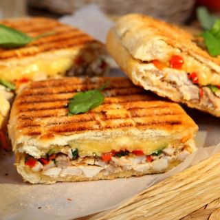 Панини  с курицей 