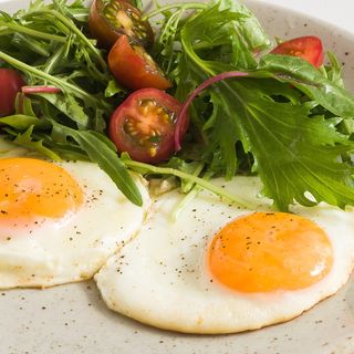 Яичница глазунья 