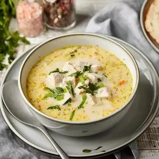 Сырный суп с курицей 