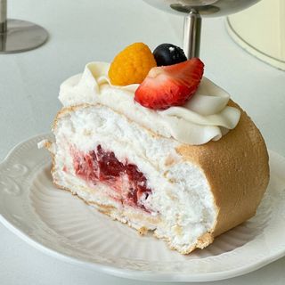 Меренговый  рулет