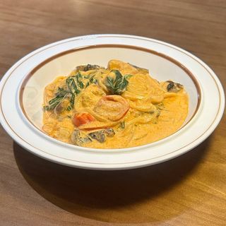 Том-ям паста