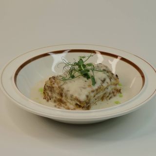 Лазанья в соусе бешамель 