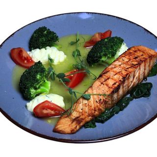 Семга с брокколи(350г)