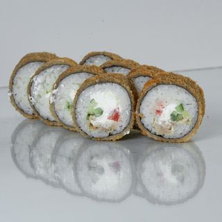 Горячий ролл с курицей