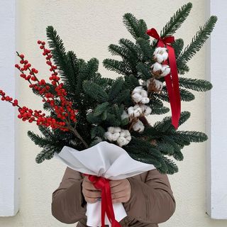 Букет из нобилиса и хлопка 