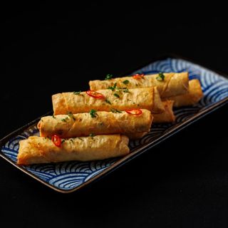 Спринг роллы с сыром