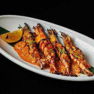 Креветки на гриле в соусе том ям