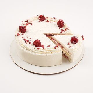 Торт "Молочная девочка" малина-кокос гранд (1,110 кг)