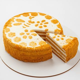 Торт "Медовик со сливками" гранд (0,850 кг)